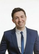 Белоград Максим Белоград Максим